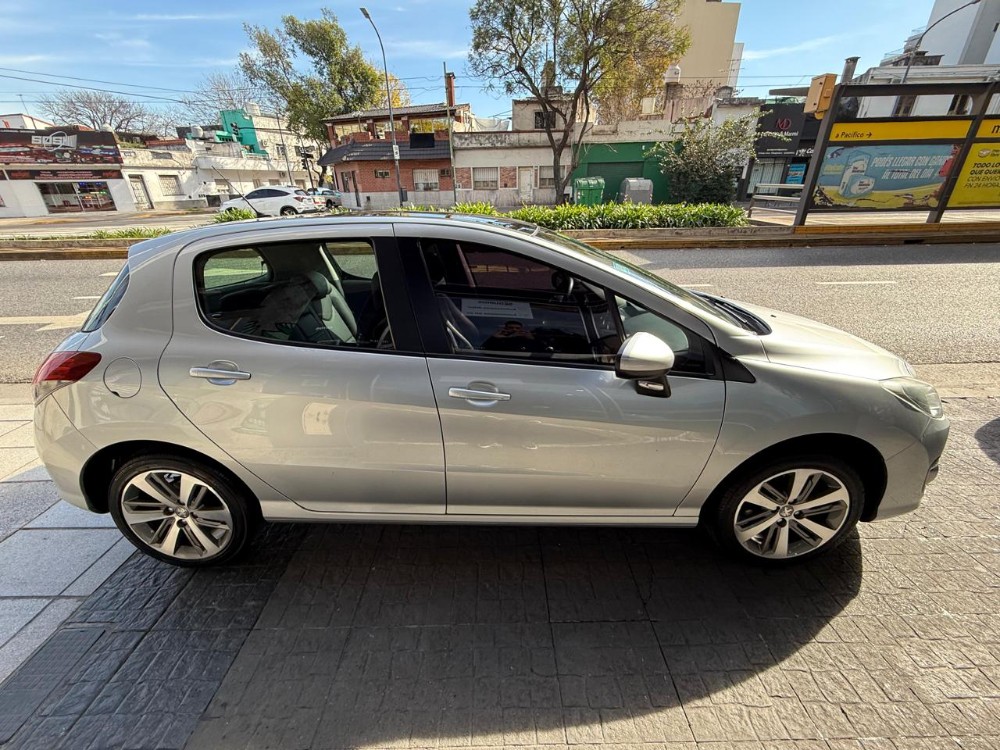 Peugeot 308 Feline — foto 6